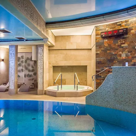 Apartment Vacationclub - Rezydencja Park Orla Apartament 3 *